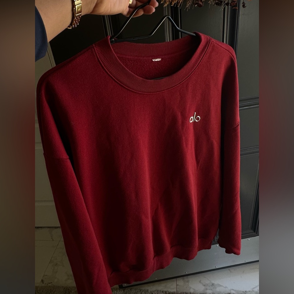 ALO Yoga Red Sweatshirt - Picture 4 of 5